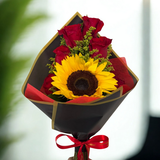 Bouquet - Eterno Amor": Ramo de Rosas Rosadas y Lirios