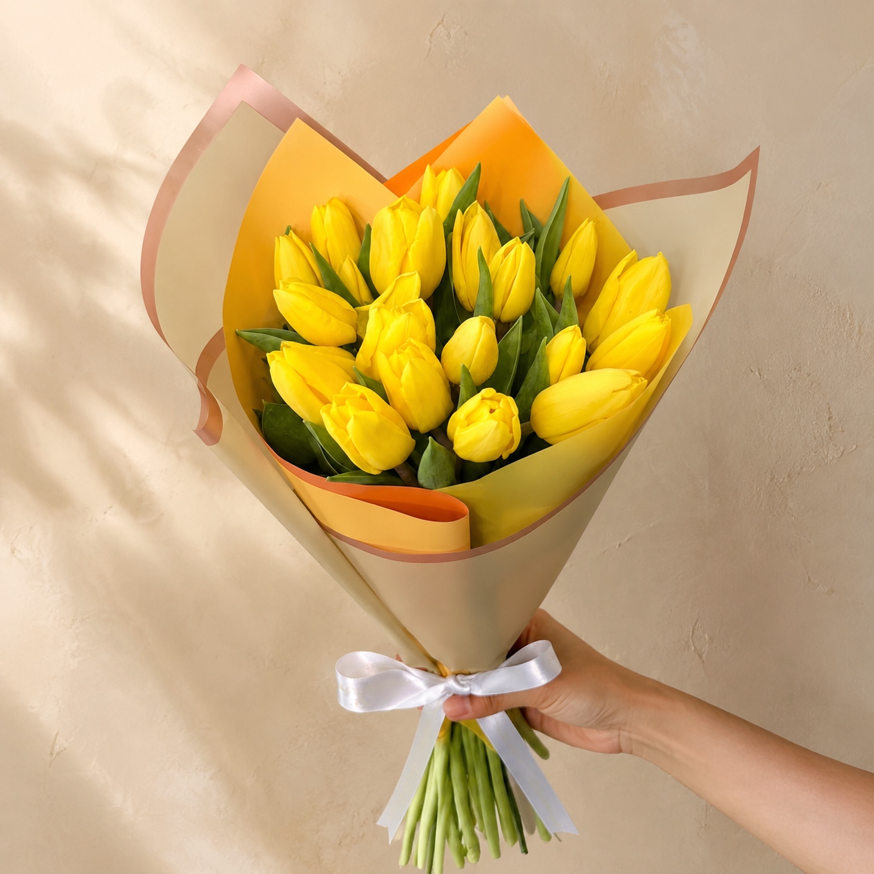 Tuliamores (Flores Amarillas) (24 Tulipanes)